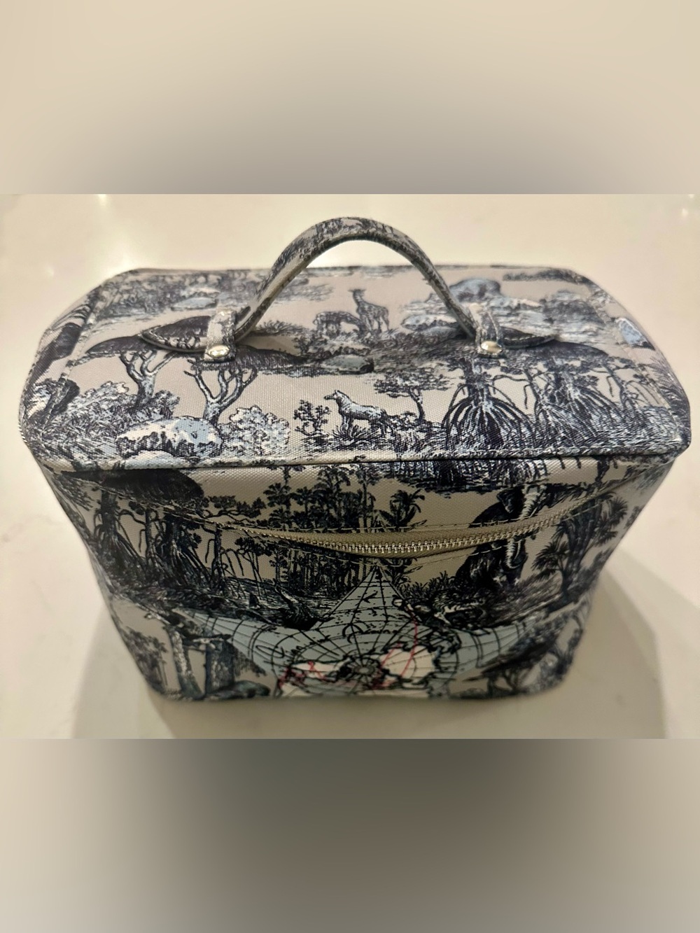Dior Beaute Around The World Vanity/Make Up Case With Mirror